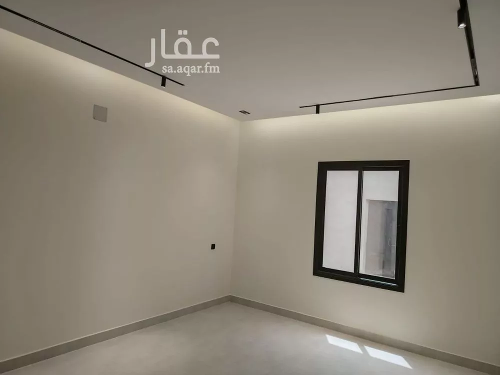 6 bedroom floor in Al Rimal 8