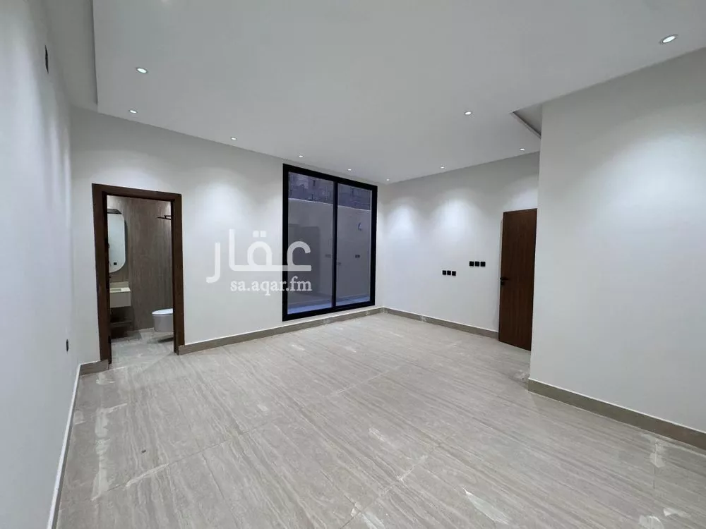 5 bedroom floor in Tuwaiq 5