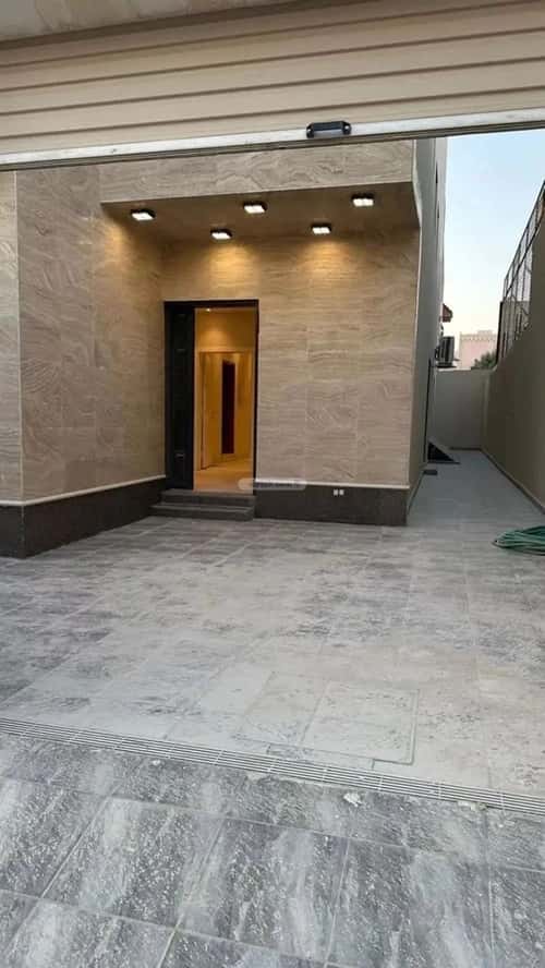 4 bedroom floor in Al Aqiq 9