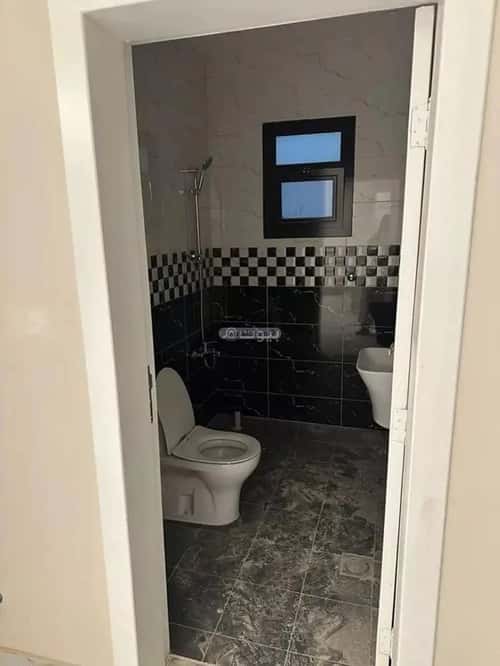 4 bedroom floor in Al Aqiq 4