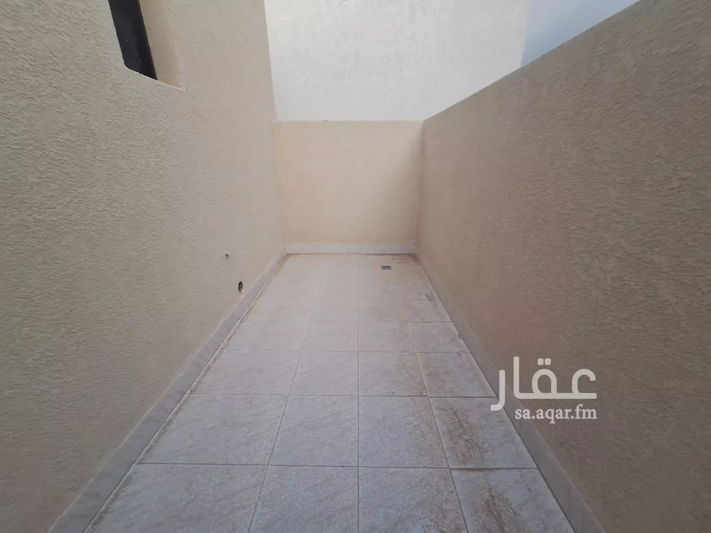 3 bedroom floor in Tuwaiq 13