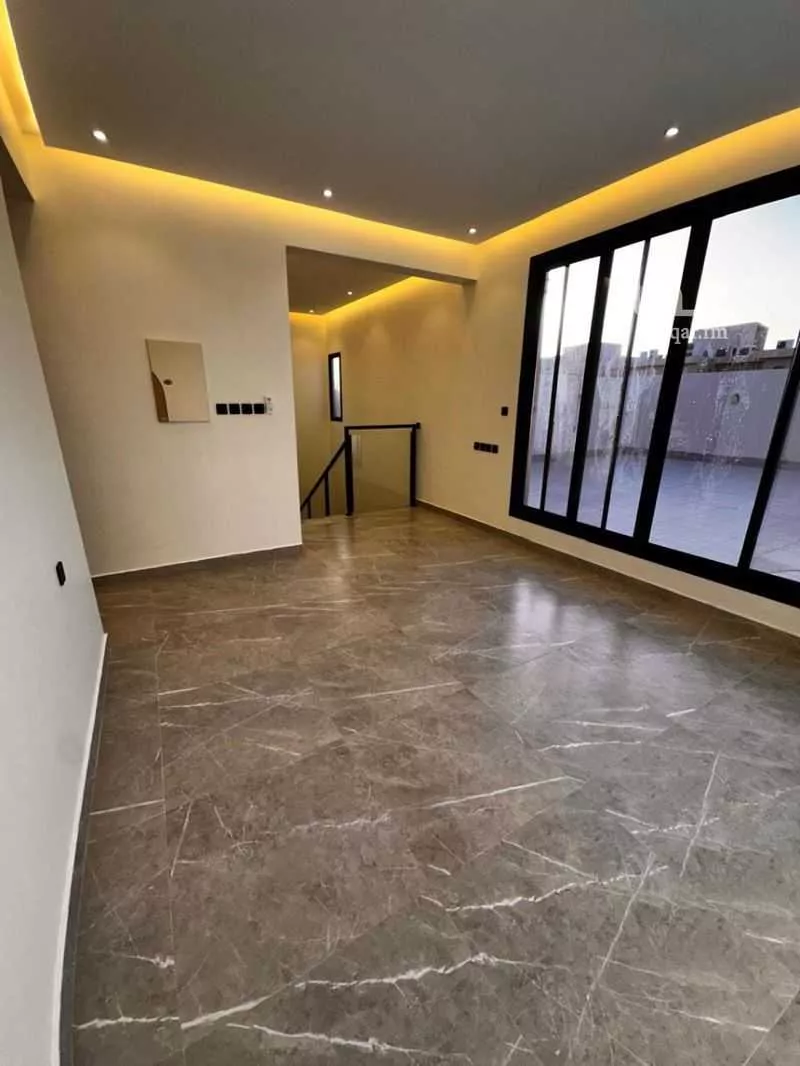 4 bedroom floor in Al Narjis 5