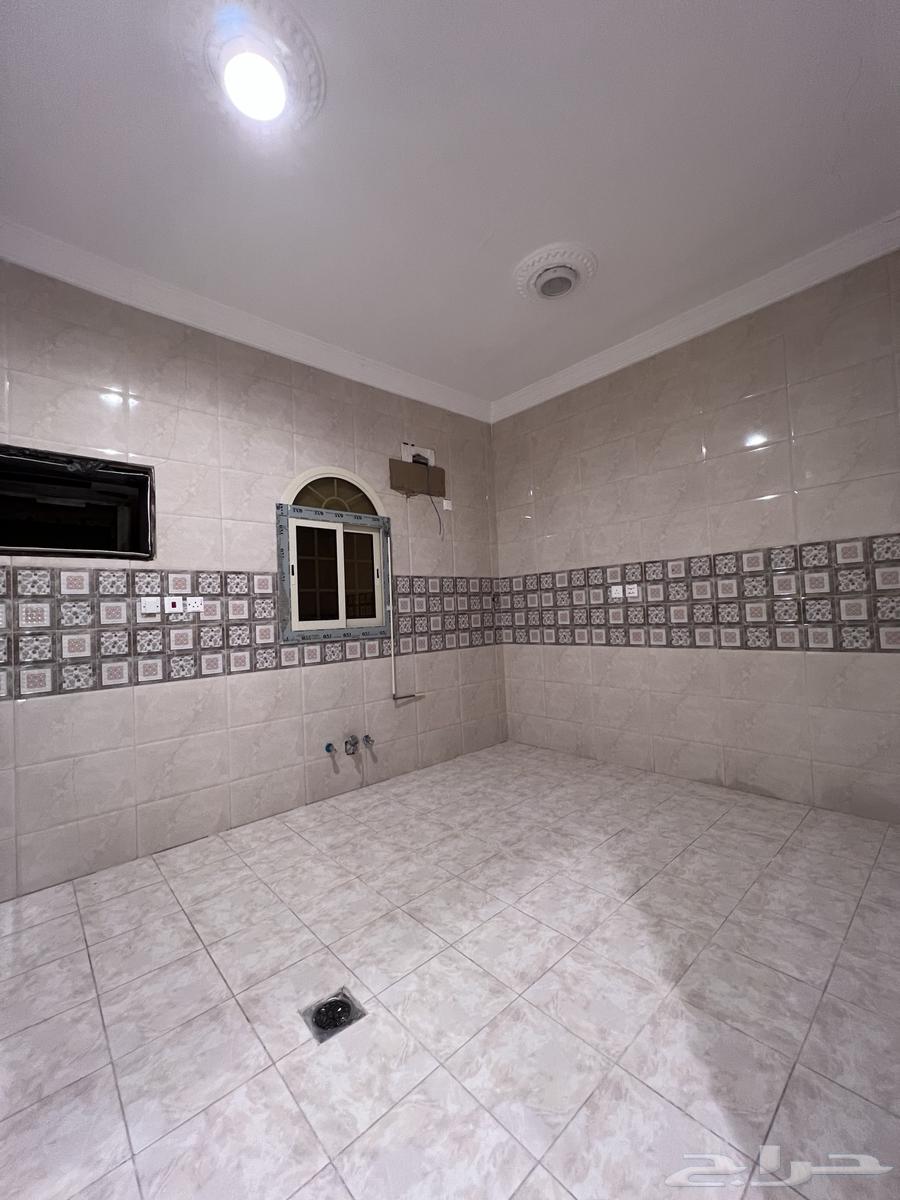 4 bedroom apartment in Al Yaqout, Jeddah 11