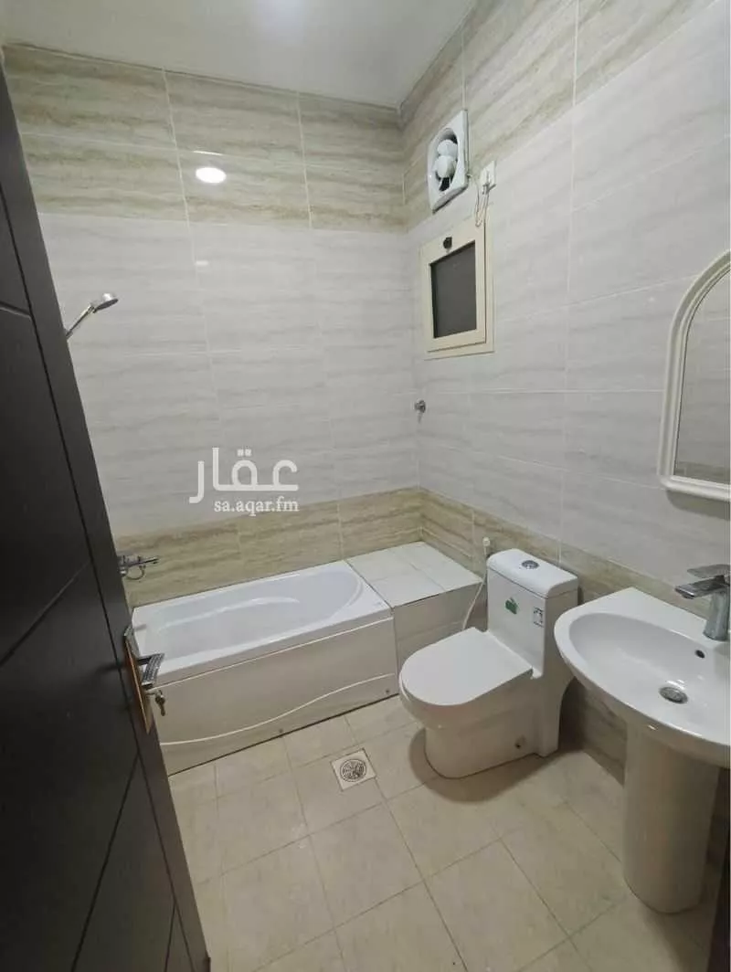 4 bedroom apartment in Al Asalah, Jeddah 9