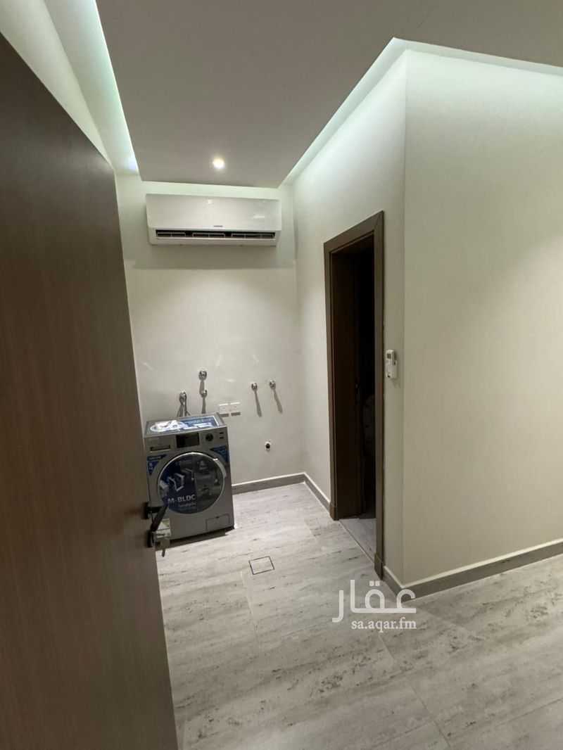 3 bedroom apartment in Al Shati, Jeddah 8