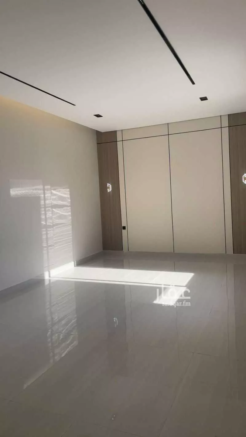 3 bedroom floor in Al Janadriyah 12