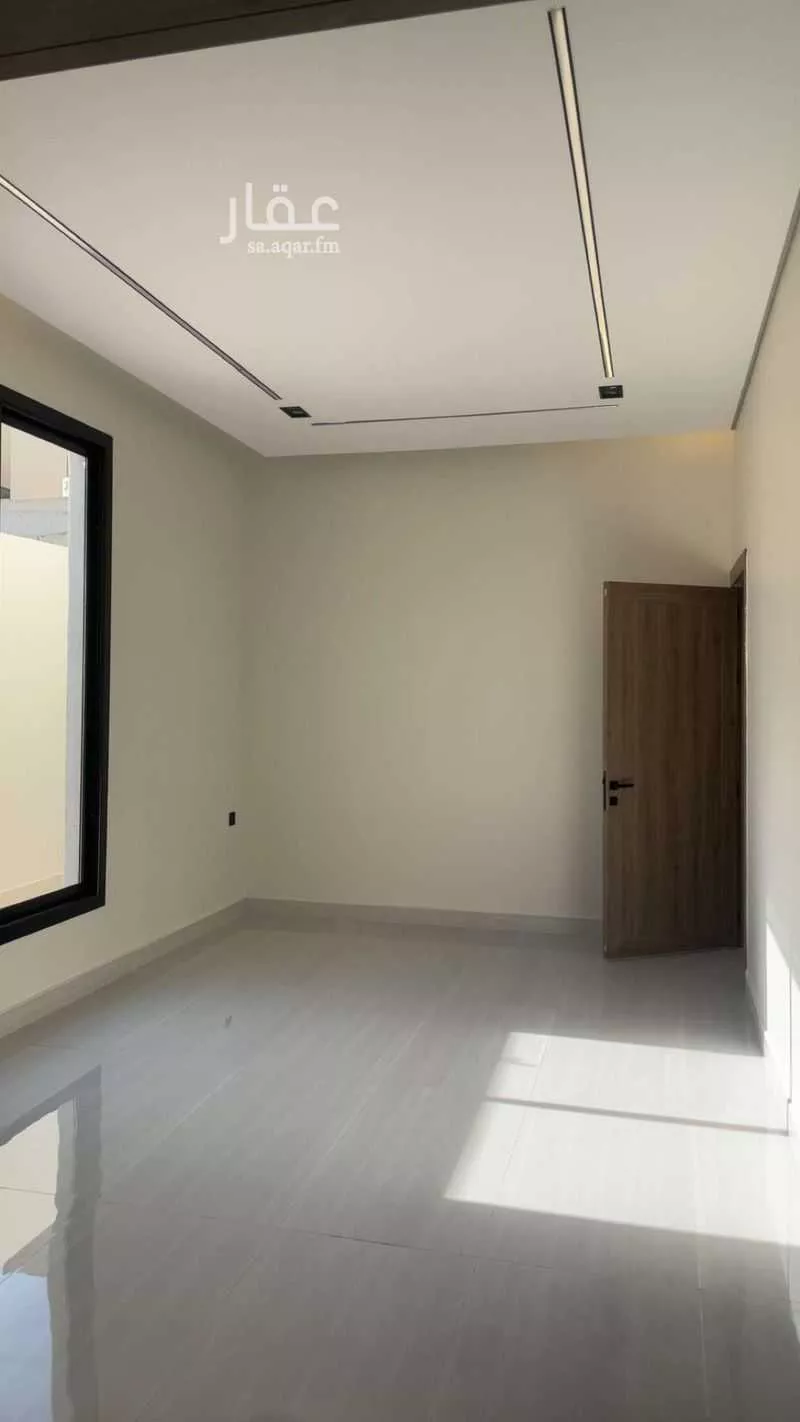 3 bedroom floor in Al Janadriyah 8