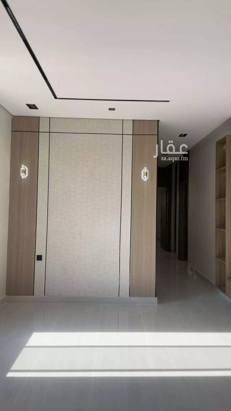 3 bedroom floor in Al Janadriyah 9