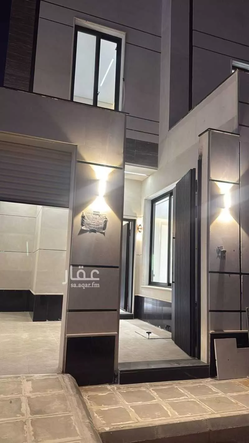 3 bedroom floor in Al Janadriyah 10