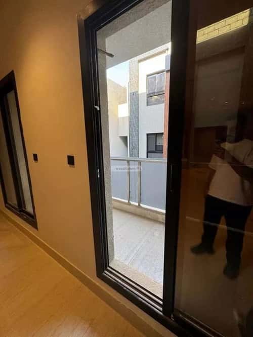3 bedroom apartment in Al Rawdah 12