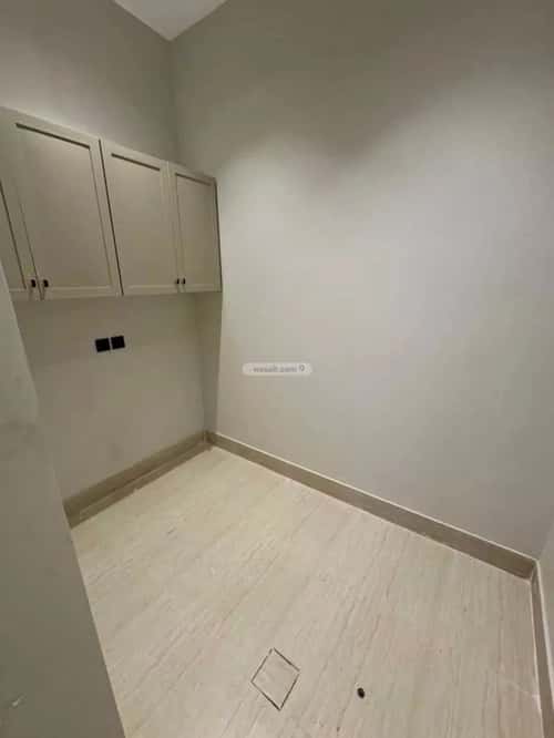 3 bedroom apartment in Al Rawdah 5