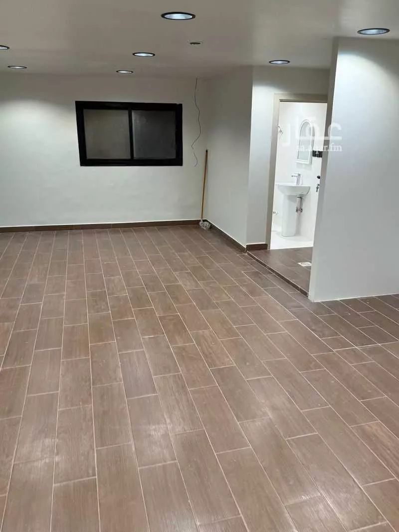 1 bedroom office in Al Zahra, Jeddah 10