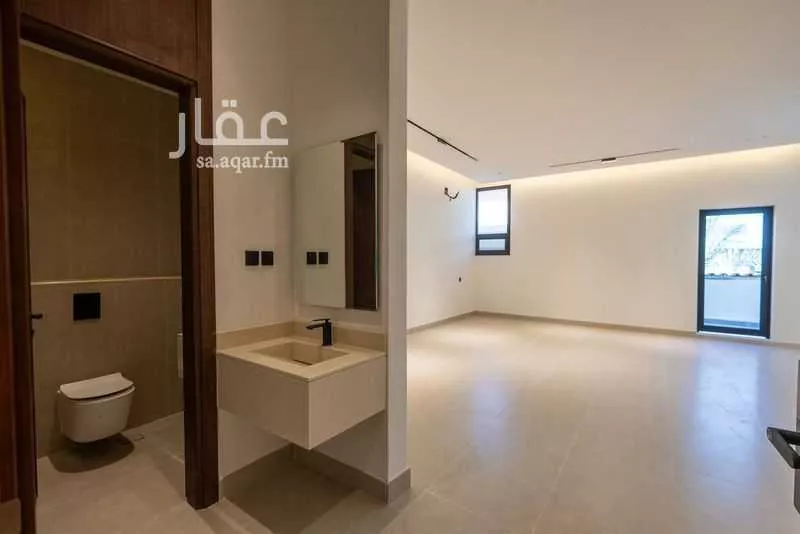3 bedroom floor in Al Olaya 8