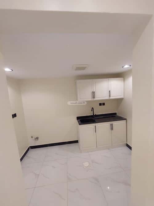 1 bedroom apartment in Al Aridh 4