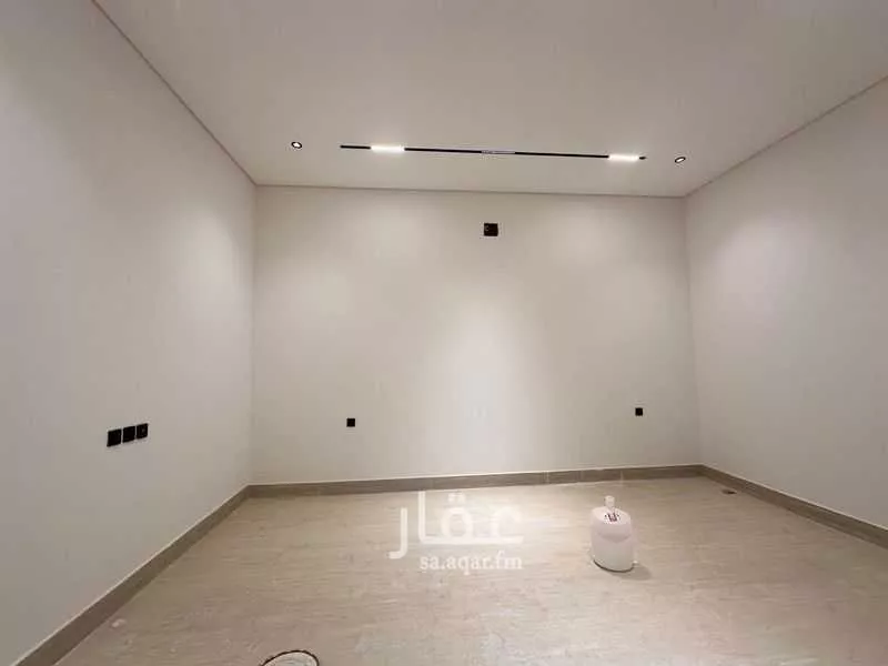 5 bedroom floor in Dahiat Namar 3