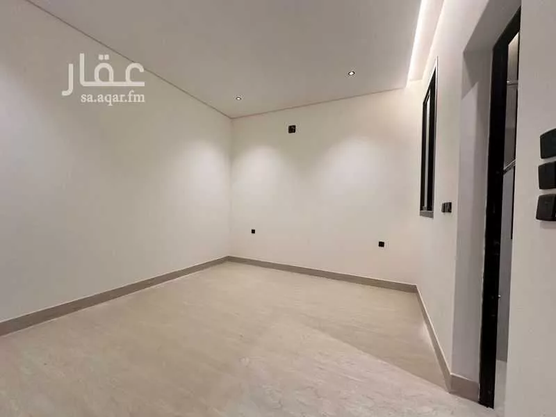 5 bedroom floor in Dahiat Namar 9