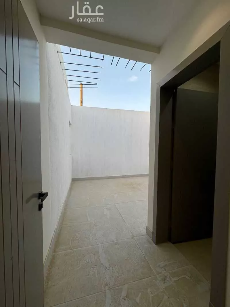 5 bedroom floor in Taibah 15