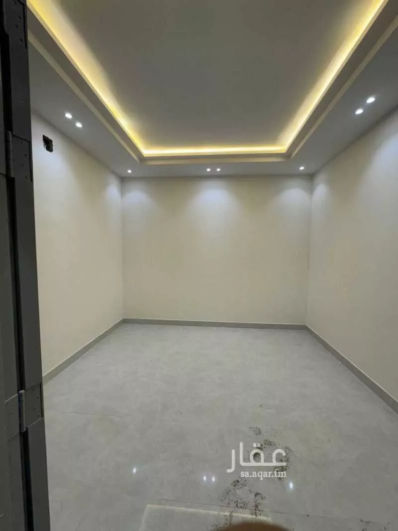 5 bedroom floor in Taibah 6