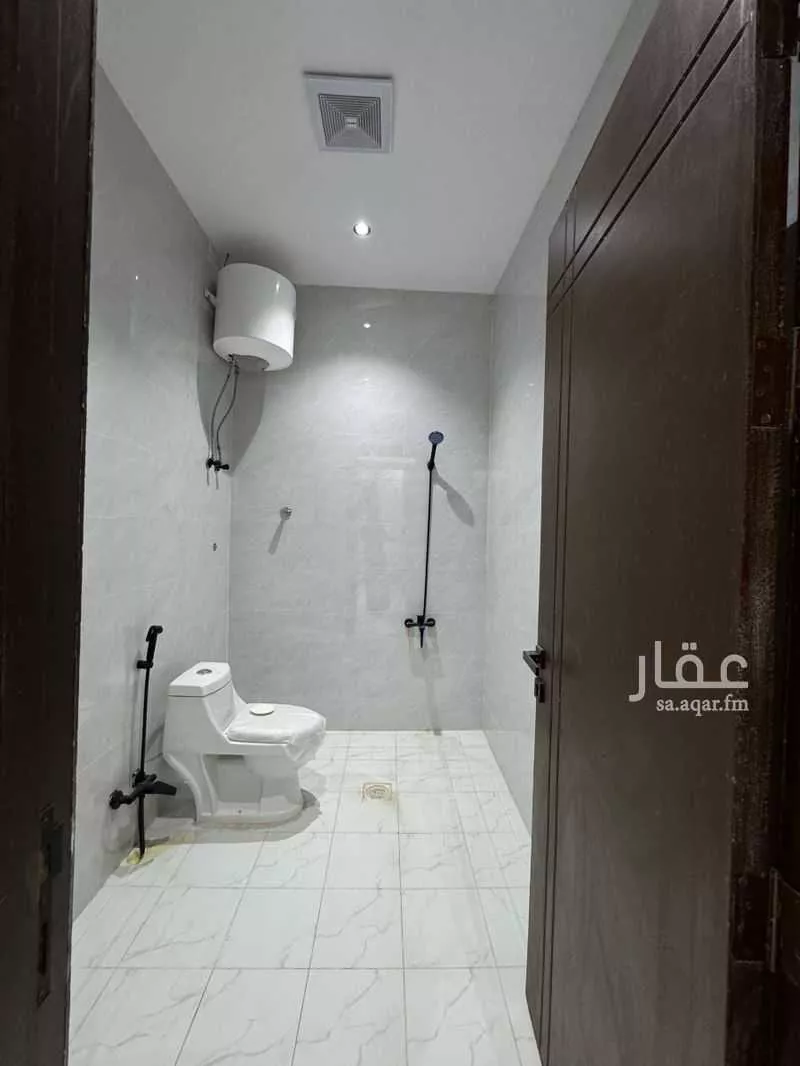 6 bedroom floor in Badr 13