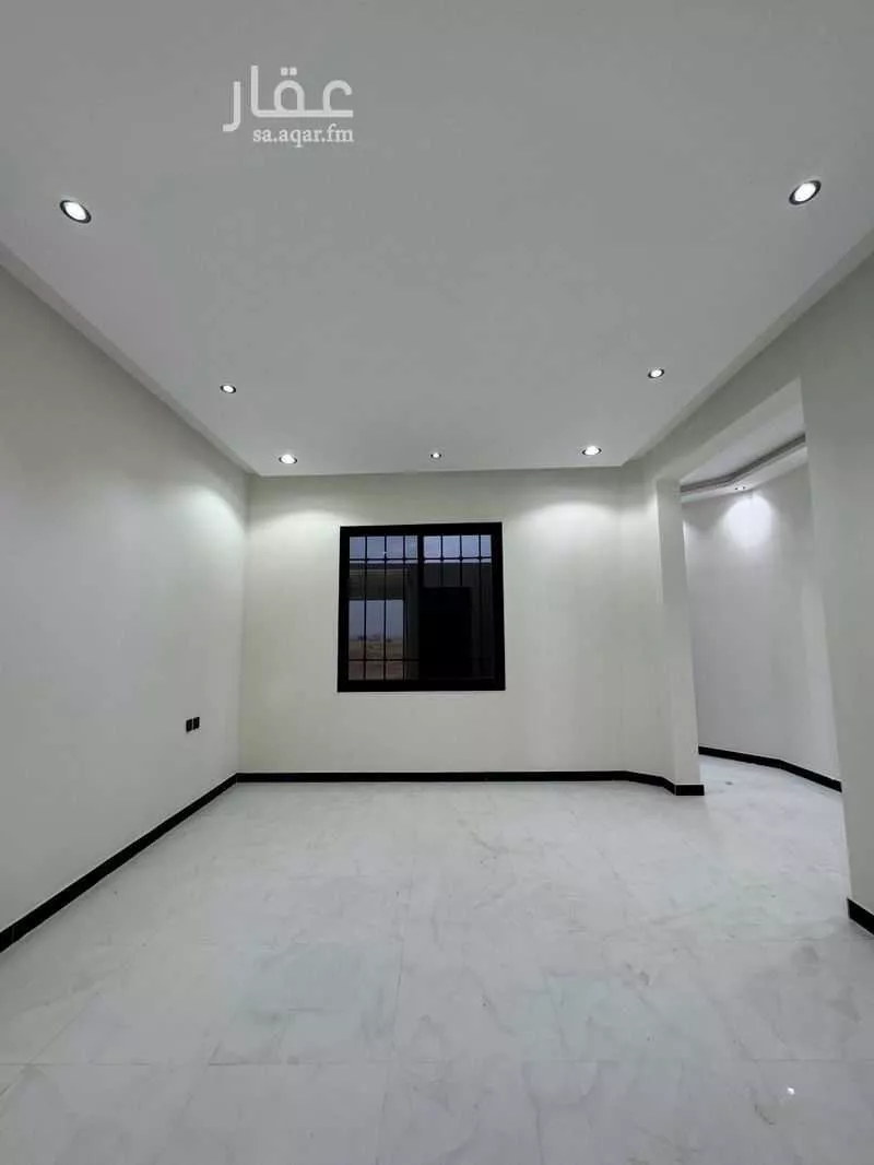6 bedroom floor in Badr 4