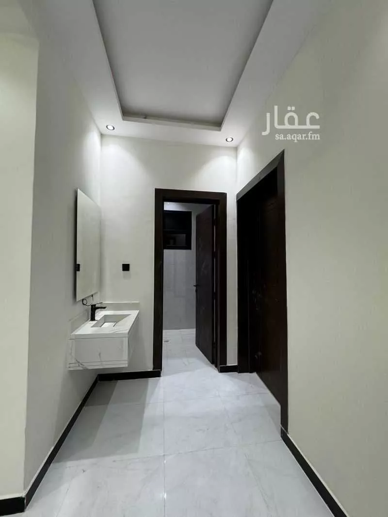 6 bedroom floor in Badr 9
