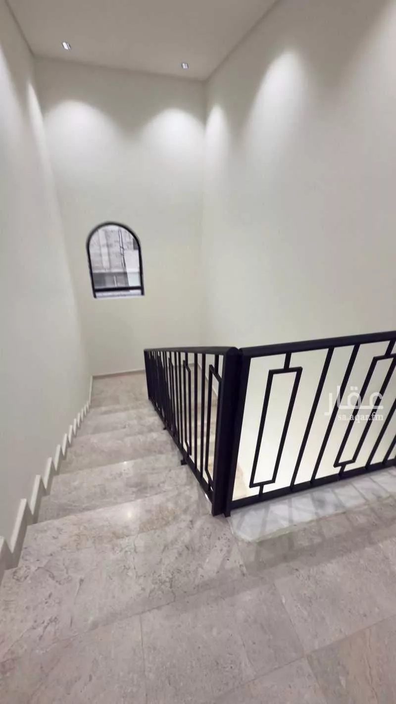 4 bedroom floor in As Suwaidi Al Gharabi 16