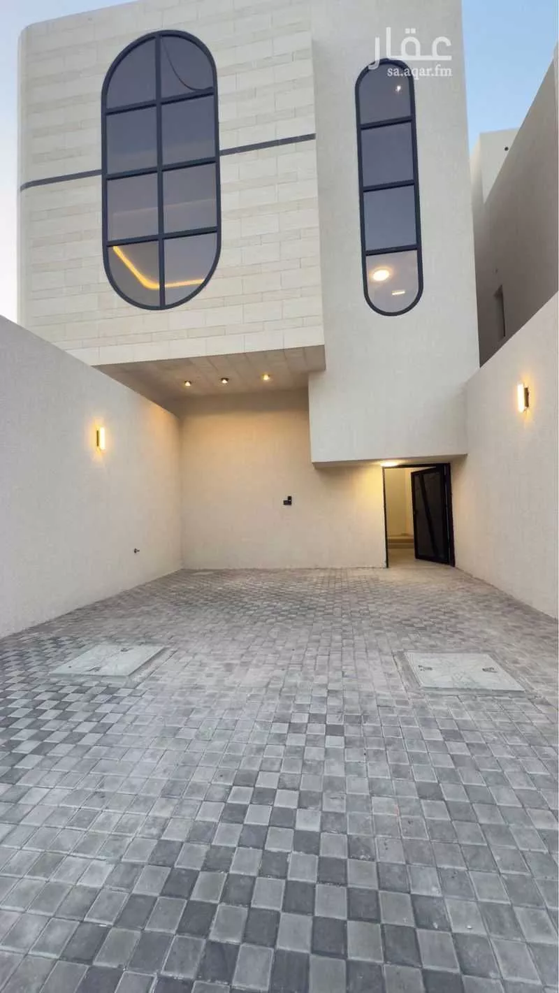 4 bedroom floor in As Suwaidi Al Gharabi 7