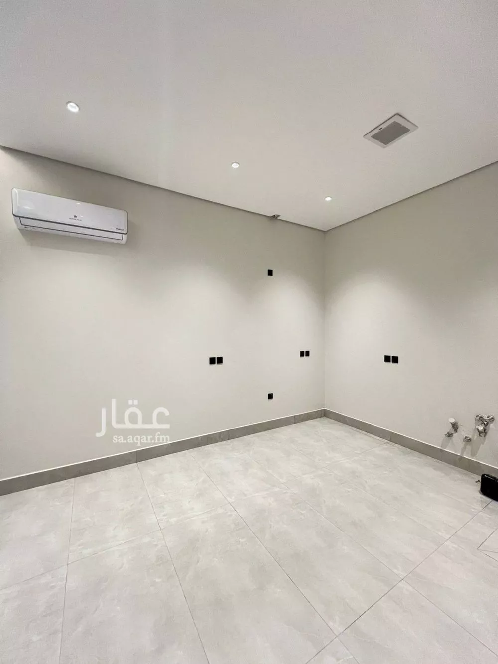 3 bedroom floor in Al Narjis 6