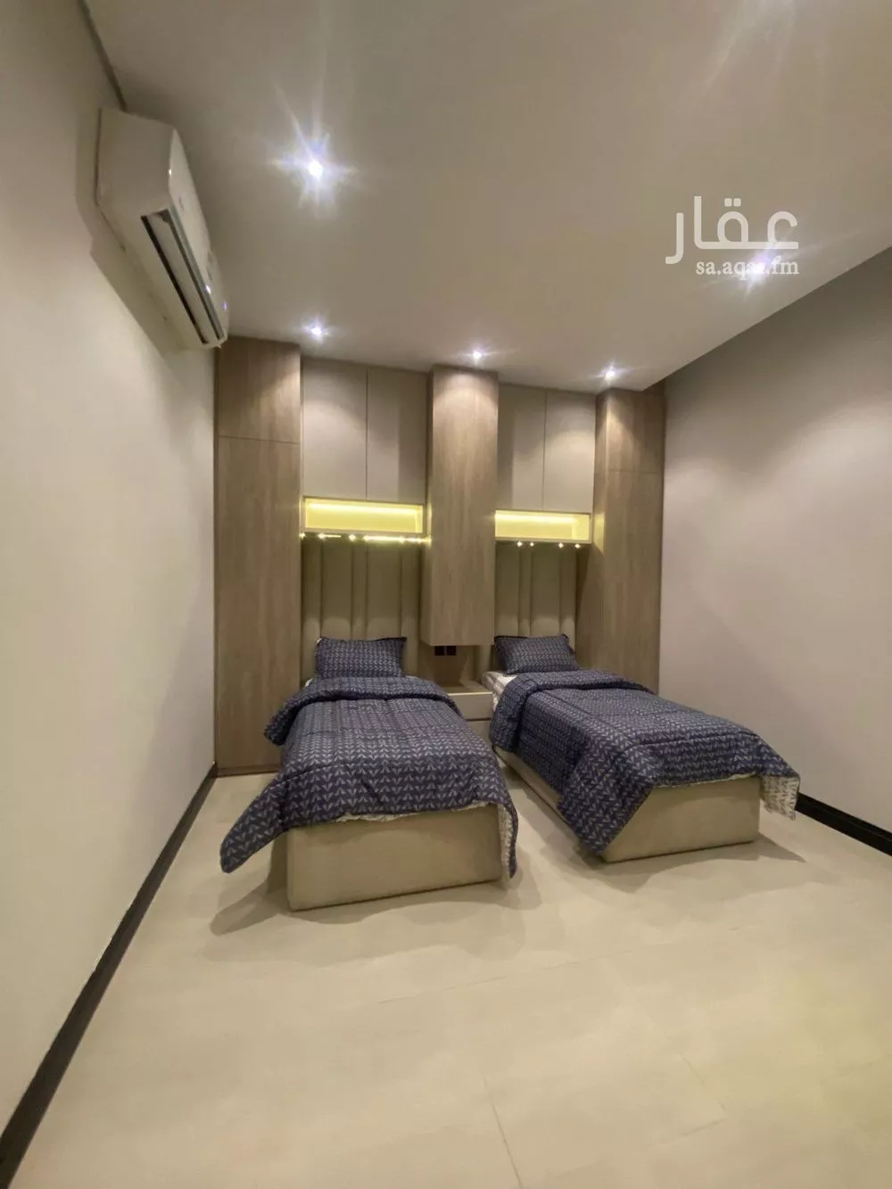 5 bedroom floor in Al Rimal 6