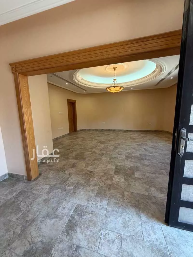 5 bedroom villa in Al Wahah, Riyadh 5