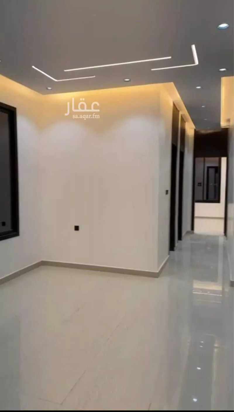 5 bedroom floor in Al Janadriyah 7