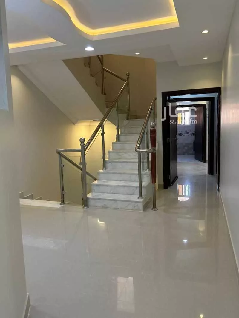 5 bedroom villa in Dhahrat Namar, Riyadh 22