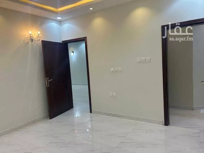 5 bedroom villa in Dhahrat Namar, Riyadh 24