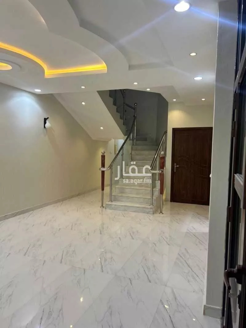 5 bedroom villa in Dhahrat Namar, Riyadh 29