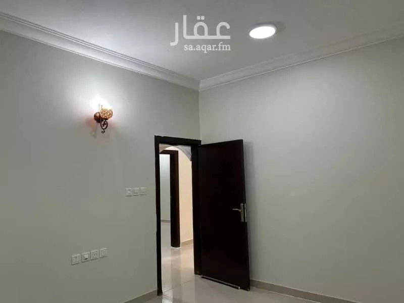 5 bedroom villa in Dhahrat Namar, Riyadh 2