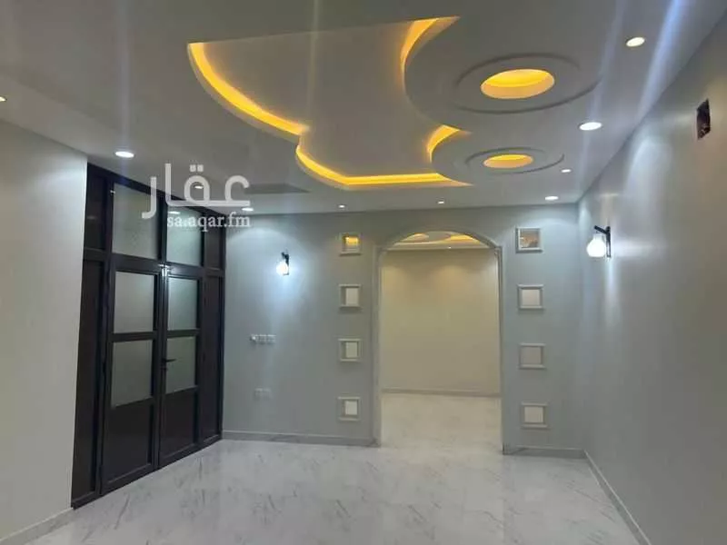 5 bedroom villa in Dhahrat Namar, Riyadh 19