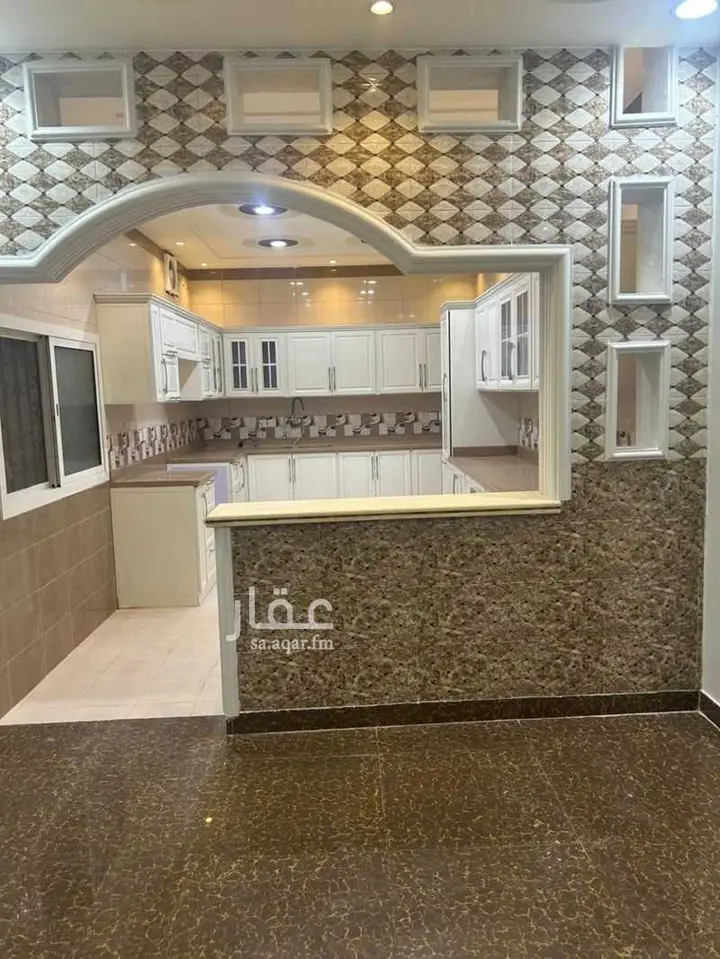 5 bedroom villa in Dhahrat Namar, Riyadh 30