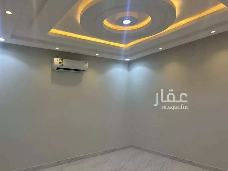 5 bedroom villa in Dhahrat Namar, Riyadh 14