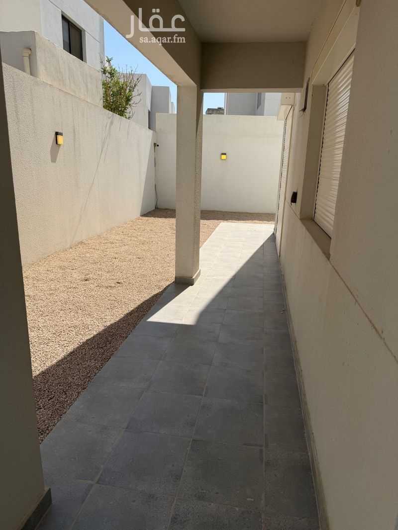 4 bedroom villa in Al Amal, Eastern Province 3
