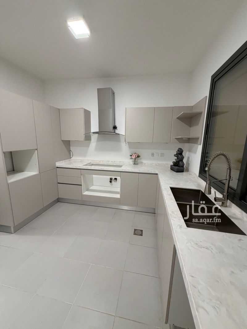 4 bedroom villa in Al Amal, Eastern Province 8