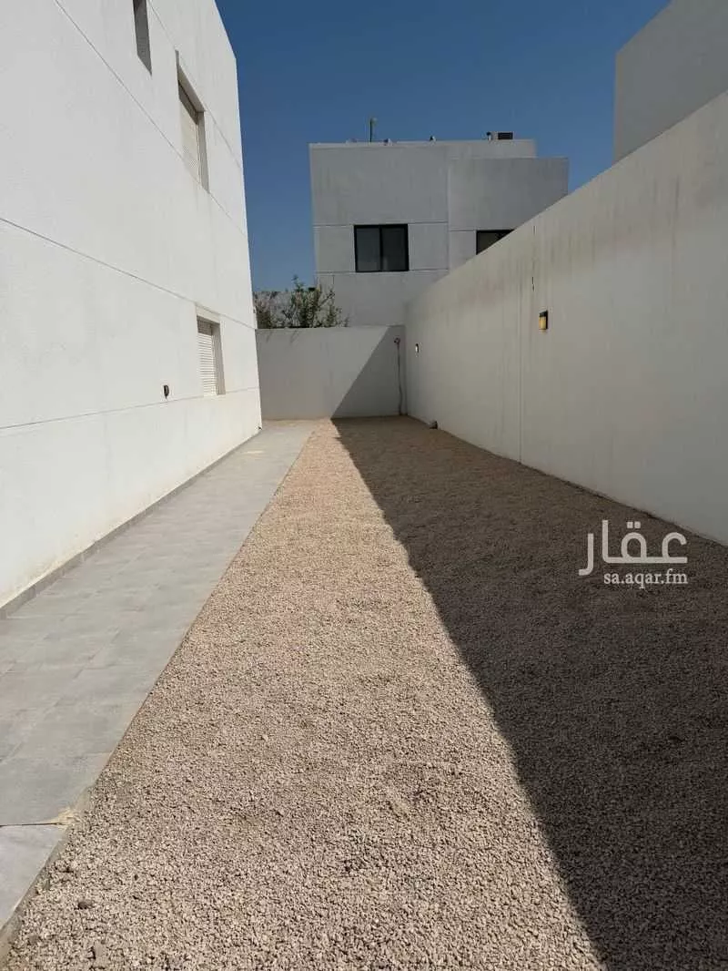 4 bedroom villa in Al Amal, Eastern Province 2
