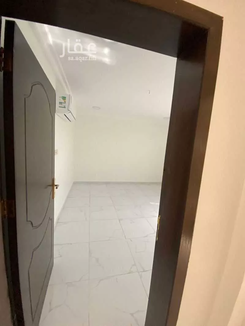 6 bedroom villa in Al Amwaj, Eastern Province 18