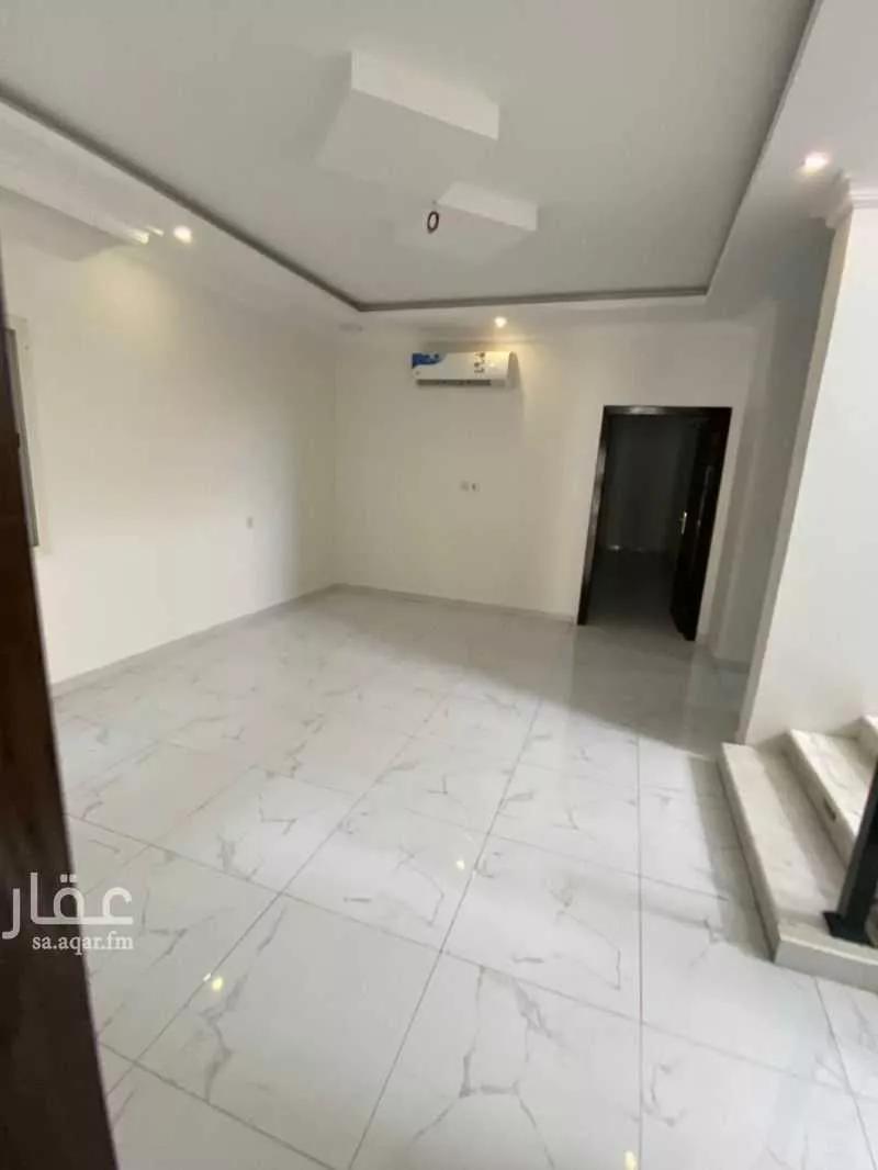 6 bedroom villa in Al Amwaj, Eastern Province 20