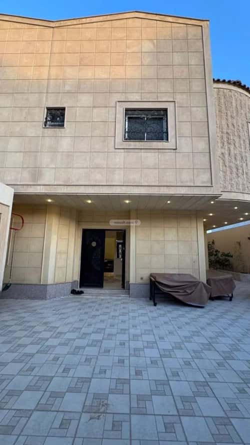 7 bedroom villa in Al Munsiyah 3