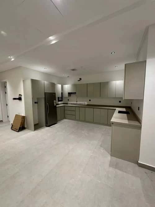 3 bedroom apartment in Al Rimal 2