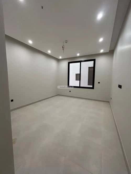4 bedroom apartment in Al Rimal 8