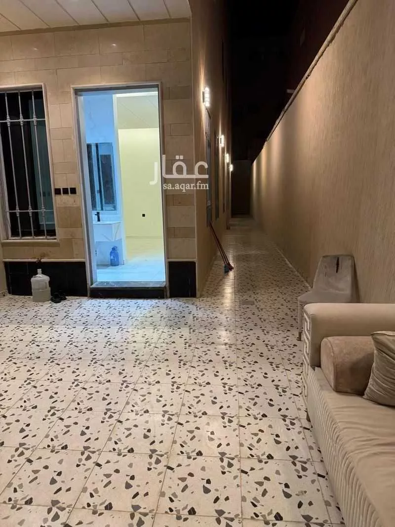 5 bedroom floor in Tuwaiq 4