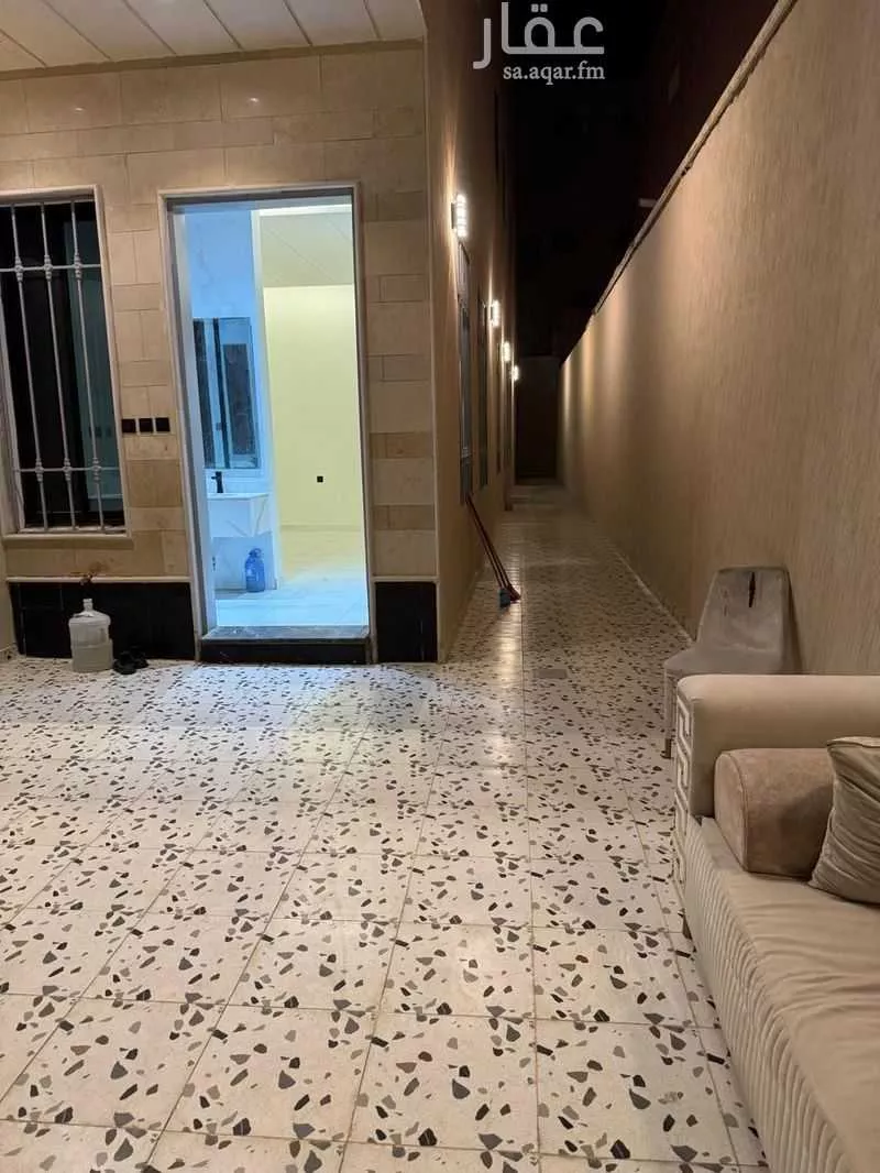 5 bedroom floor in Tuwaiq 9