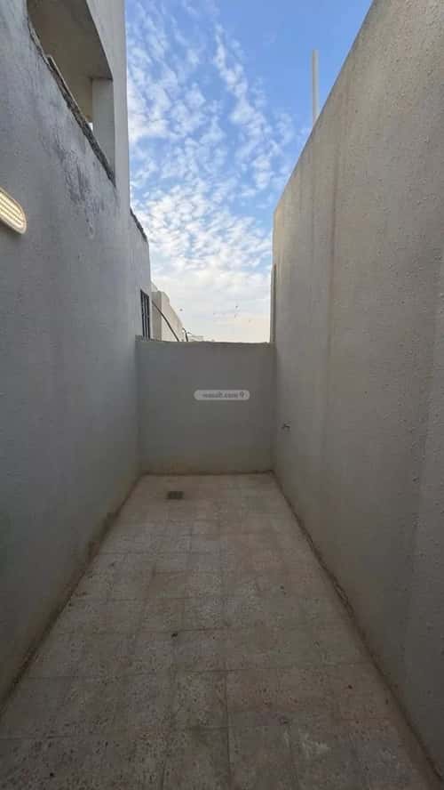 3 bedroom apartment in Al Qadisiyah 3