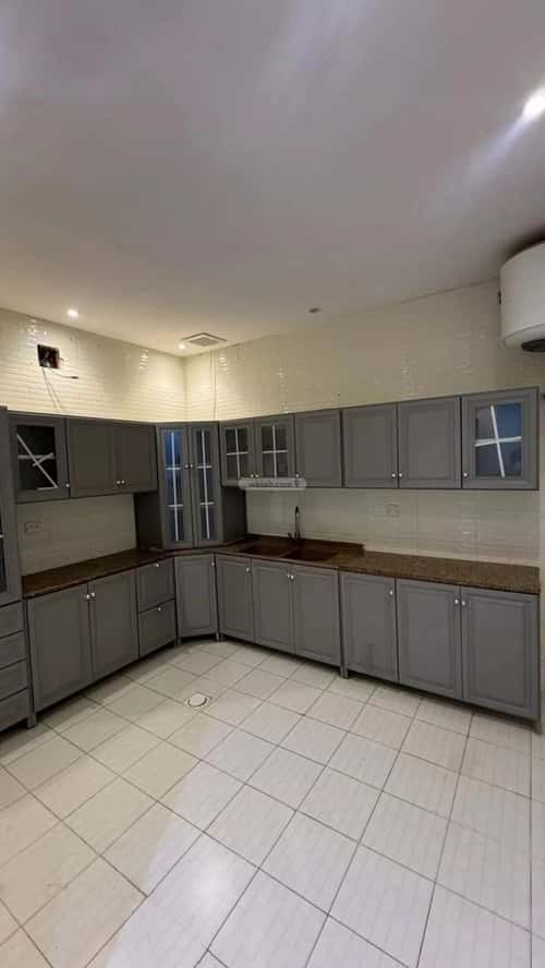 3 bedroom apartment in Al Qadisiyah 7